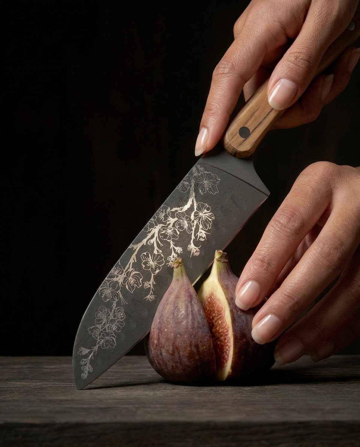 Chef utilisant un couteau Deejo