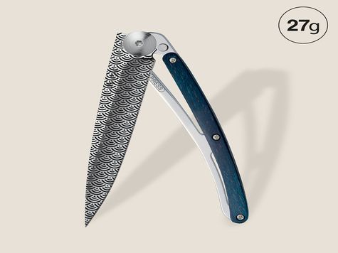 Deejo 27g, Blaues Buchenholz / Wolken