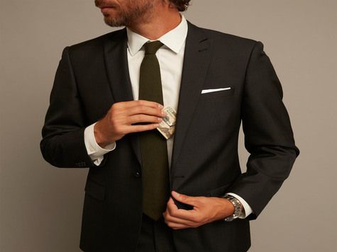 Deejo 37g, Ebenholz / Pin up