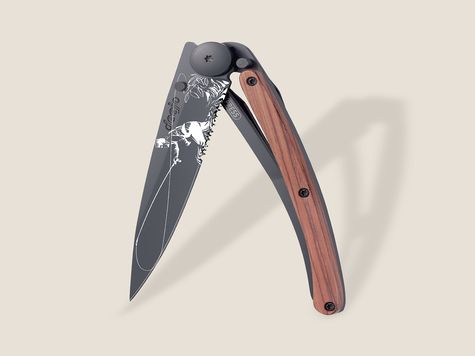 Deejo Serrated 37g, Korallenholz / Fliegenfischen