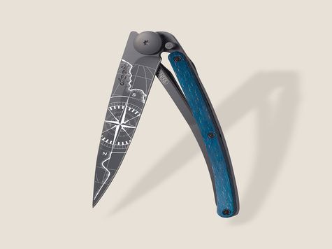 Deejo 37g, Blaues Buchenholz / Terra Incognita