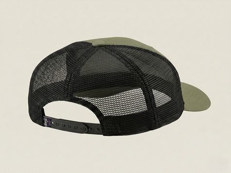 Deejo Trucker Caps, Grün